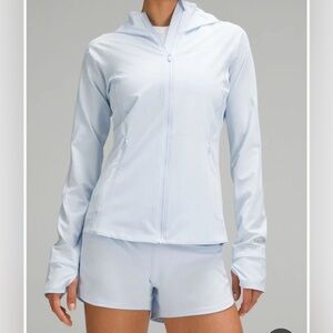 Lululemon Mist Over Windbreaker in Windmill $128 Size 8